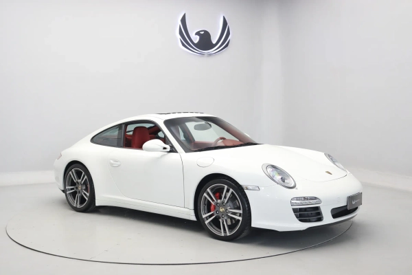 Porsche 911 CARRERA 4S