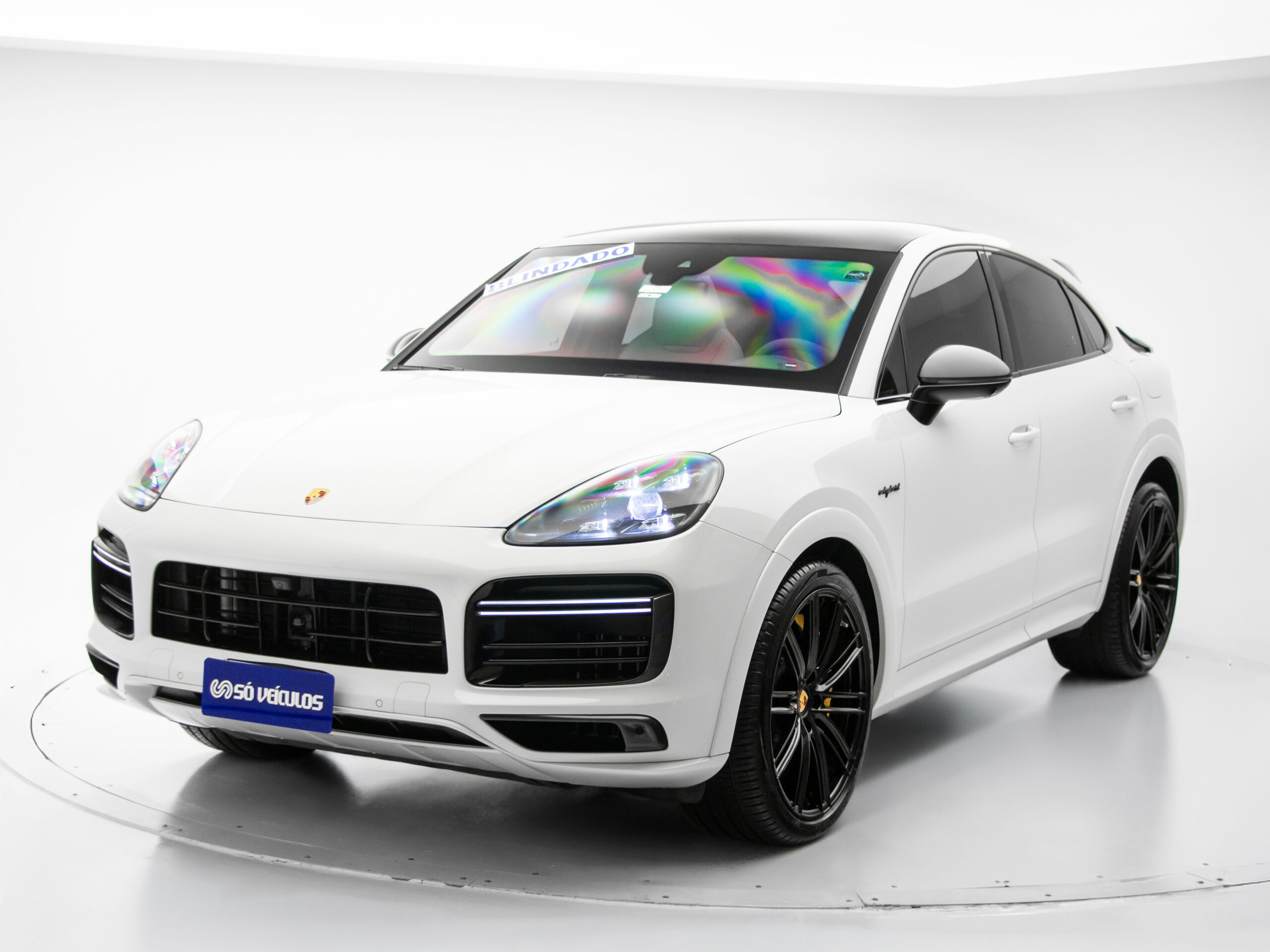 Porsche CAYENNE TURBO S E-HYBRID COUPÉ