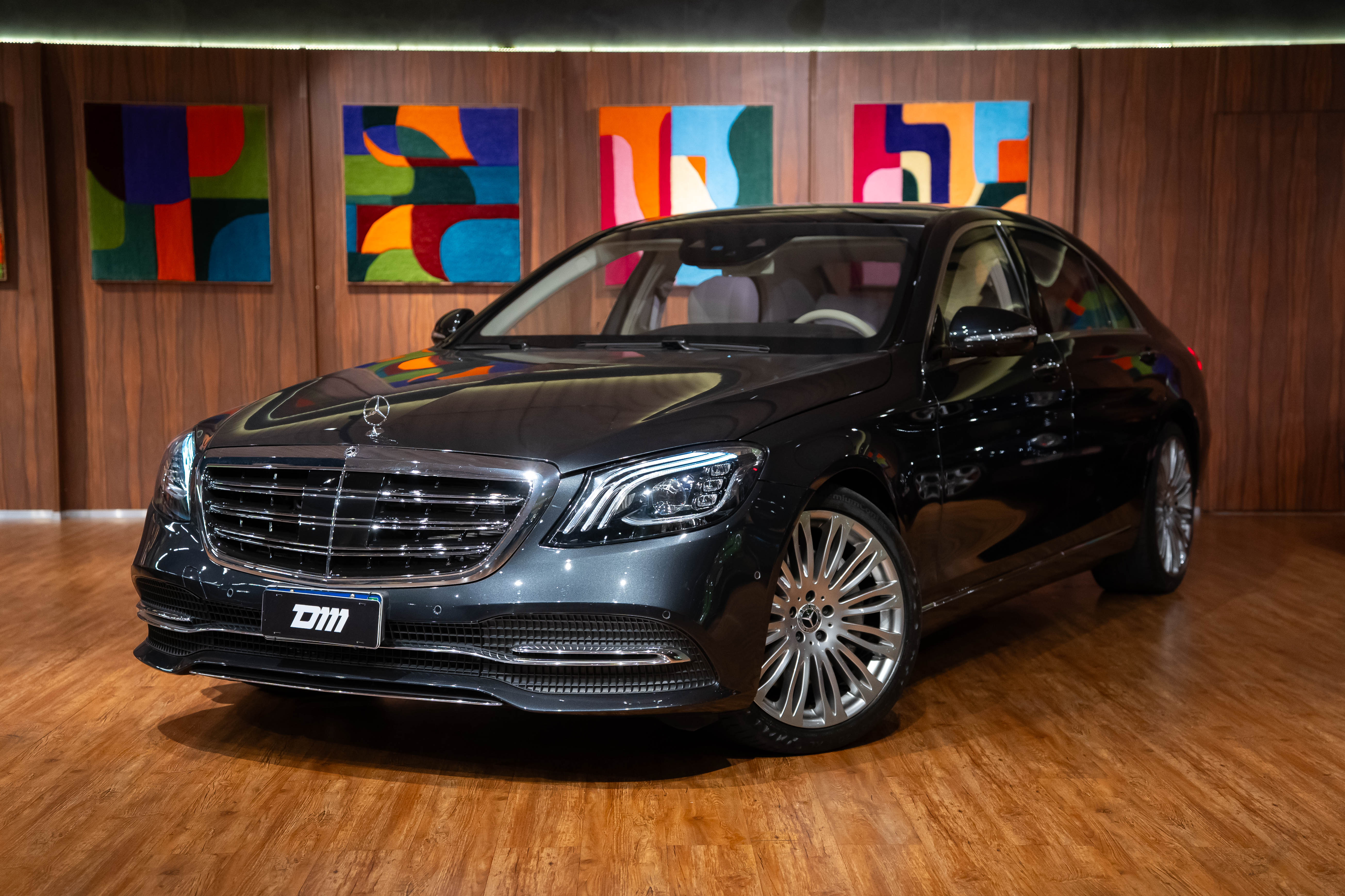 Mercedes-Benz S560