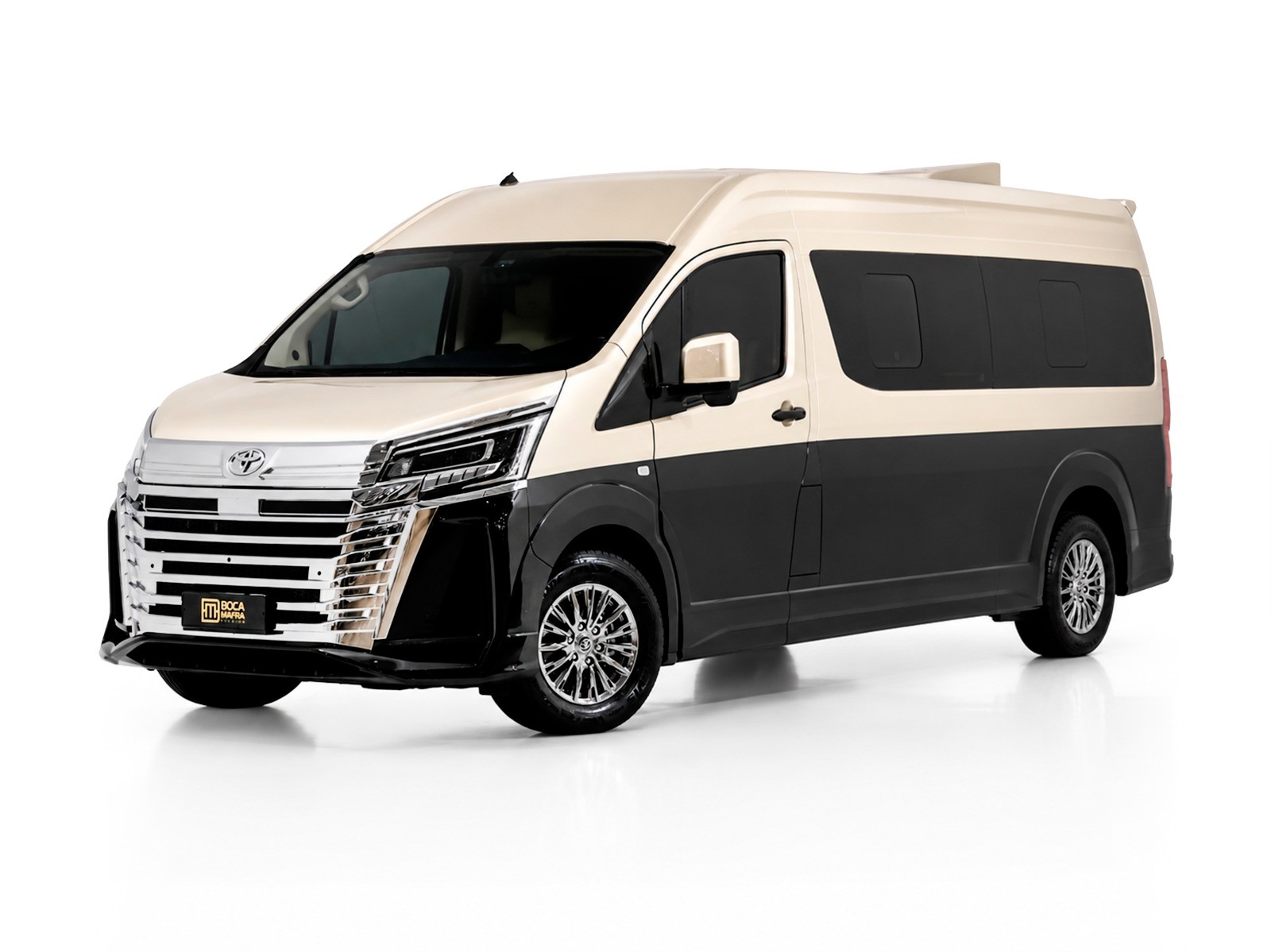 Toyota Hiace Jet van Black Series